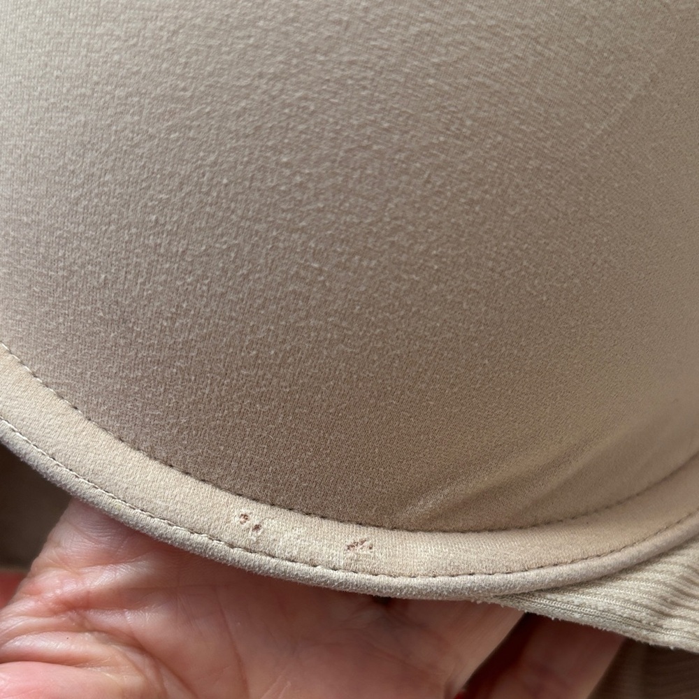 Beige/tan SPANX Cross-Back Bra with Front Closure - Picture 5 of 10